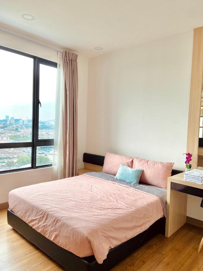 Dream Suite 2 - Landmark Residence 1, High Floor, Nice View, Wi-Fi & Tv Box Kajang Extérieur photo